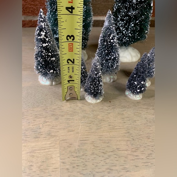 Lot of 8 Lemax Flocked Village Christmas Pine Trees‎ Forest Small, Med, & Large - Picture 7 of 11